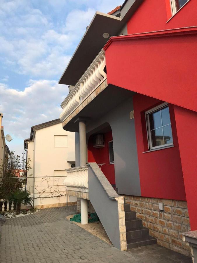 Santoni Appartement Vir Buitenkant foto