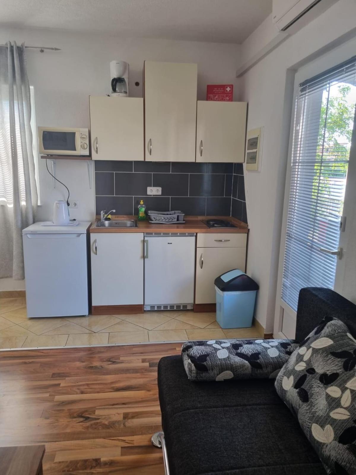 Santoni Appartement Vir Buitenkant foto
