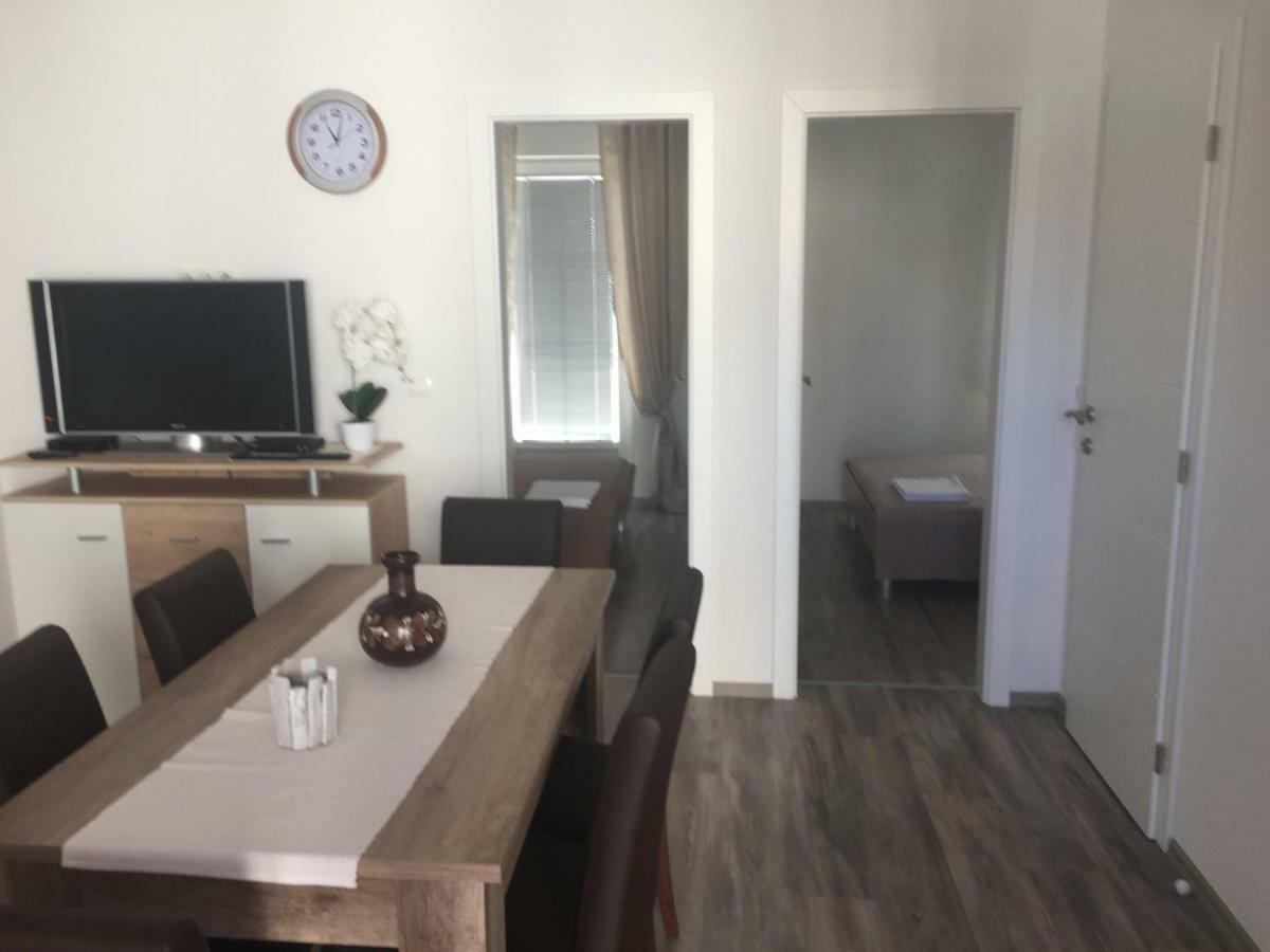 Santoni Appartement Vir Buitenkant foto