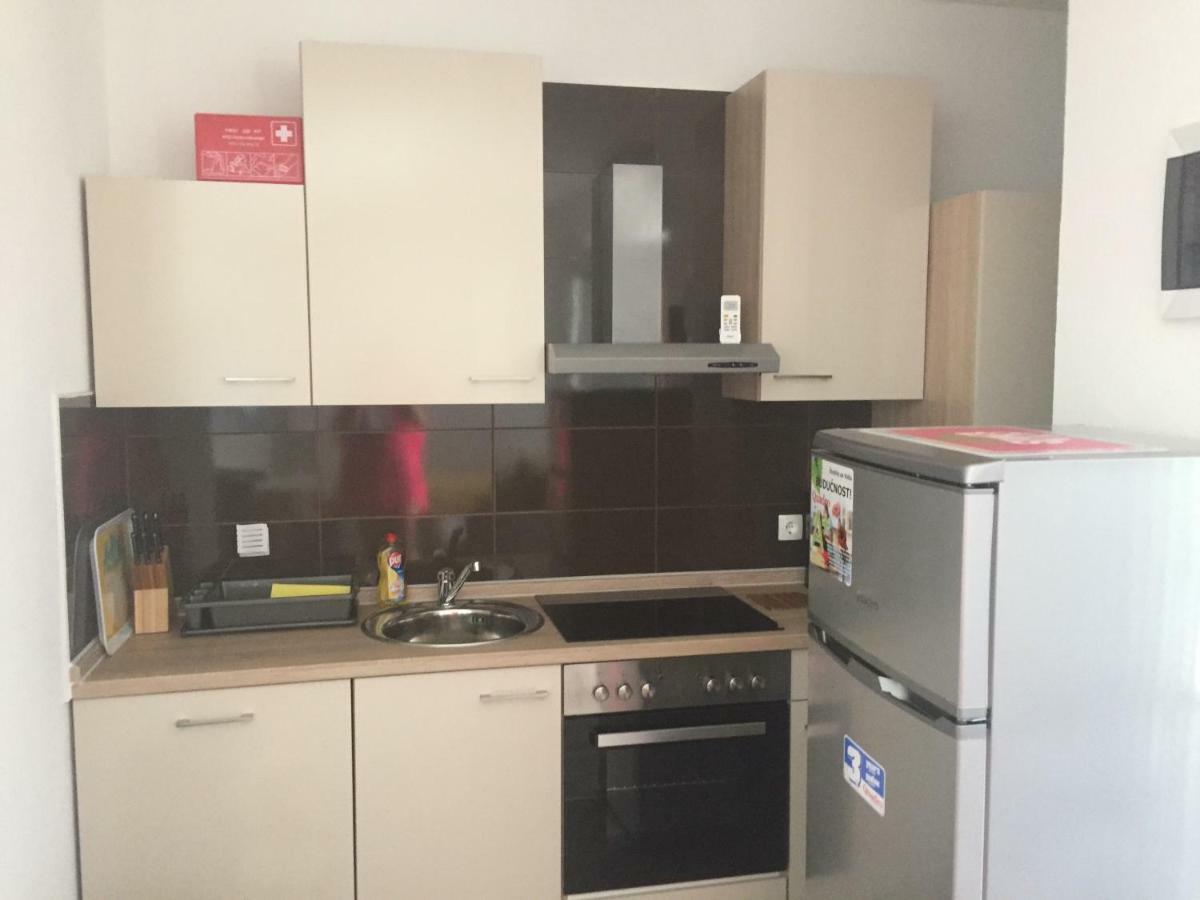 Santoni Appartement Vir Buitenkant foto