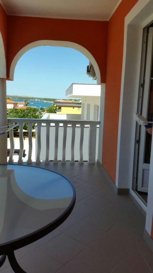 Santoni Appartement Vir Buitenkant foto